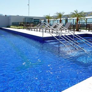 Royal Palm Tower Anhanguera